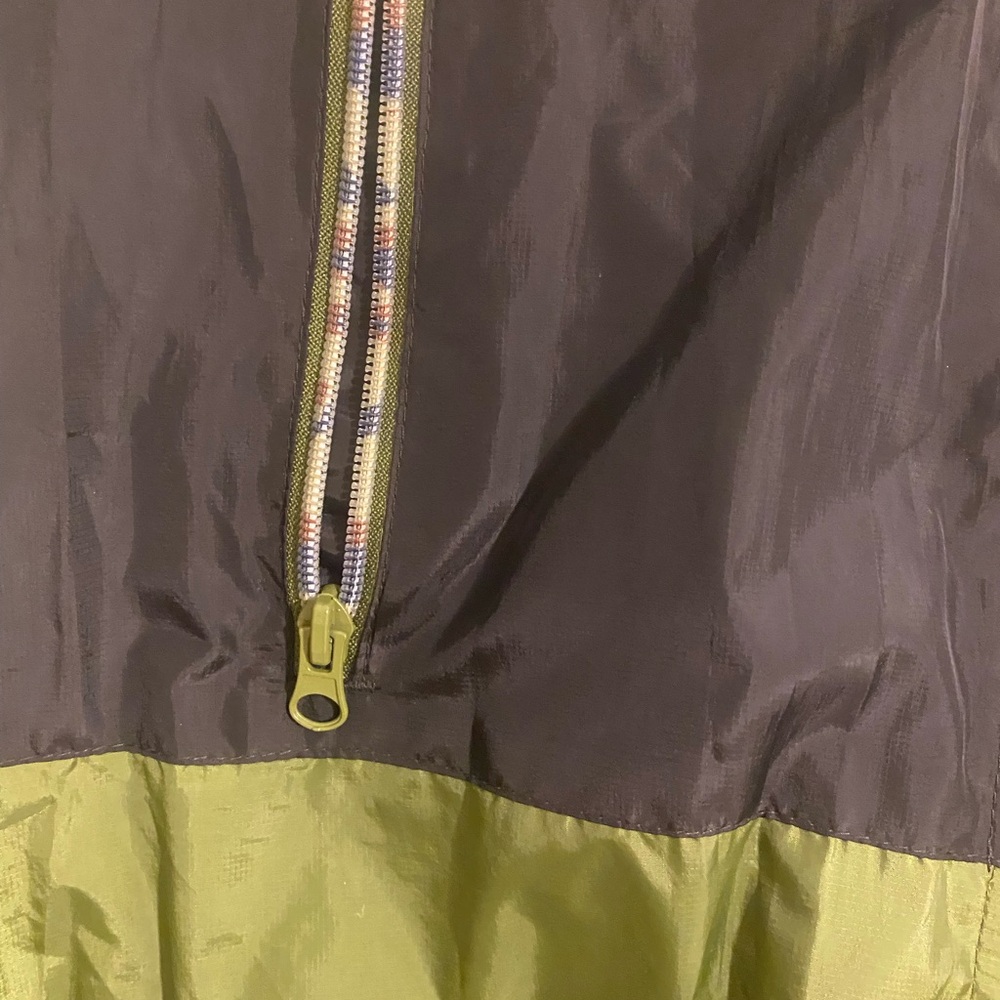 Cat & Jack Green and Black Kids Jacket Windbreaker - Picture 5 of 6